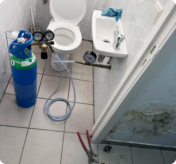 Sanitair lek - praktijkfoto 1